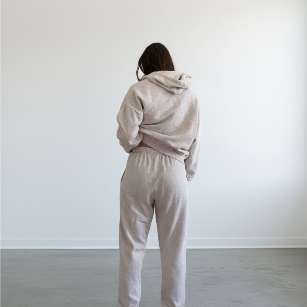Cozy pink/Gray Zip-Up Hoodie and Sweatpants Set - Picture 2 of 4